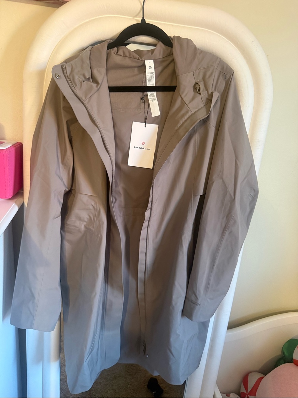 lululemon athletica Women Waterproof Hooded Raincoat in warm ash grey